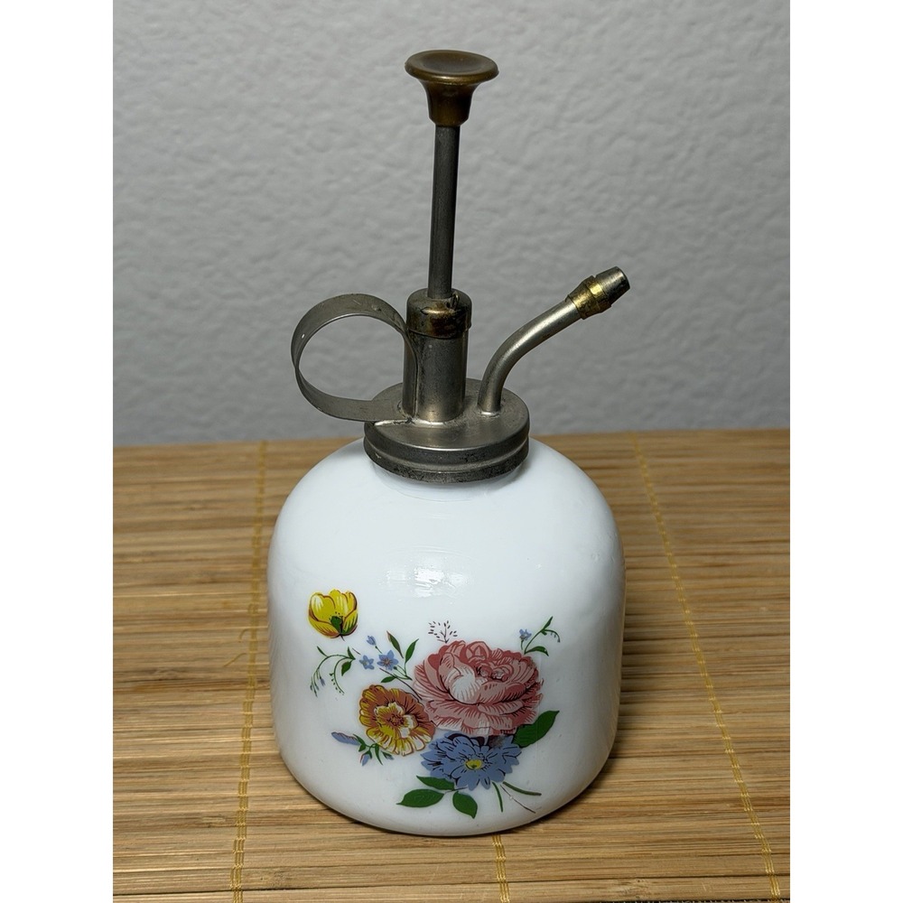 Vintage Milk Glass White Porcelain Flower Sprayer Plant, Mister brass Pump - Picture 4 of 6